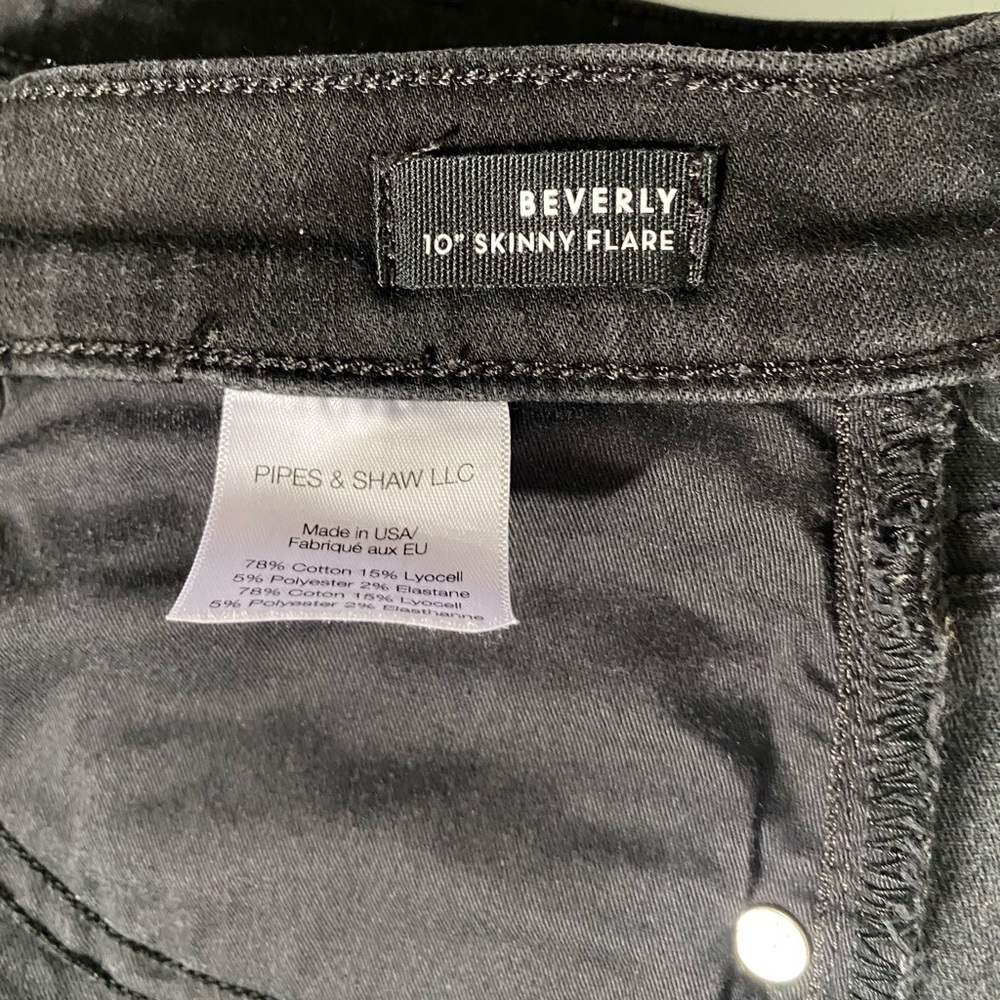 Veronica Beard Beverly Black Flare Jeans - Picture 16 of 16